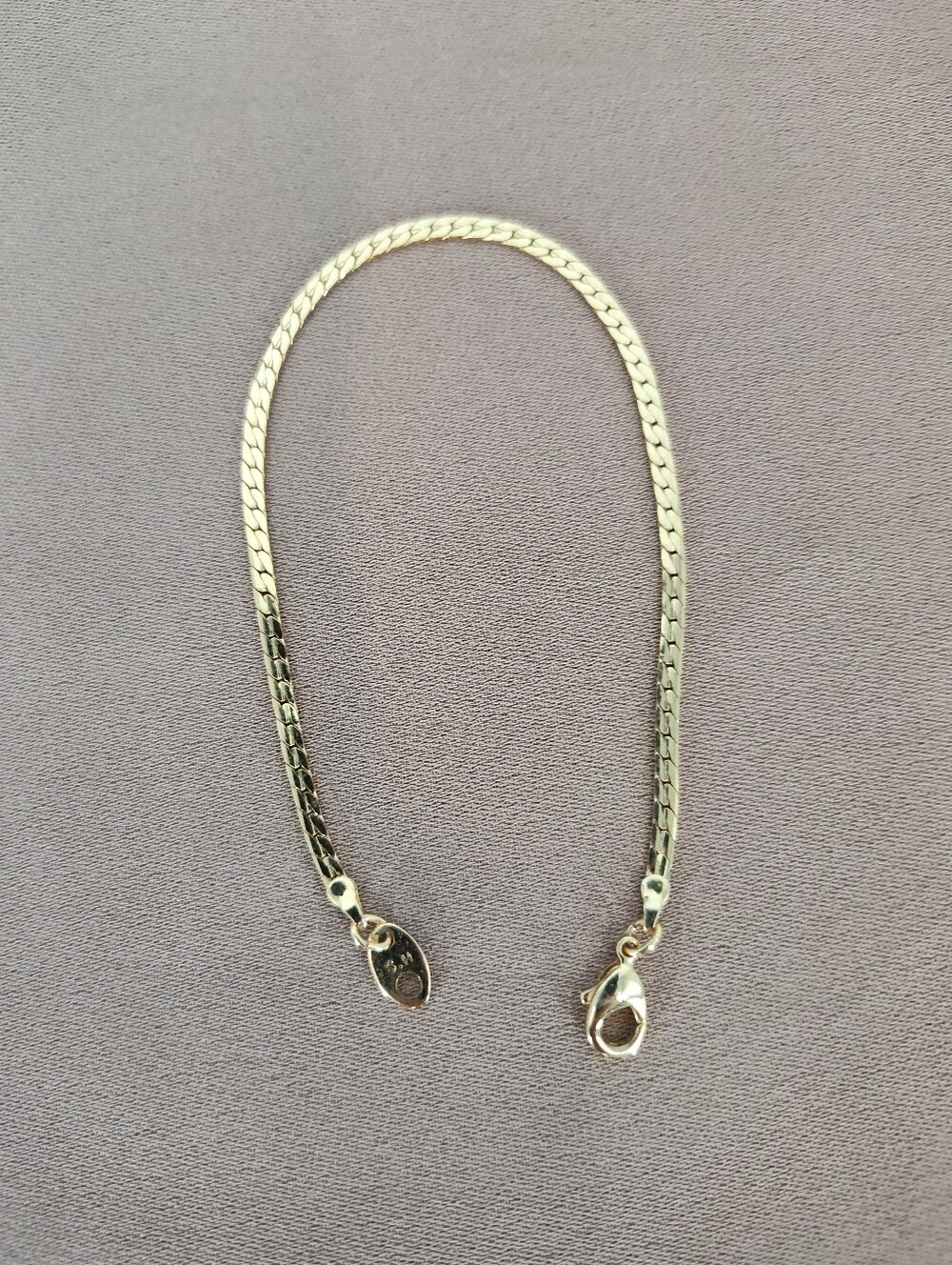 Vintage Avon Gold Tone Chain Bracelet